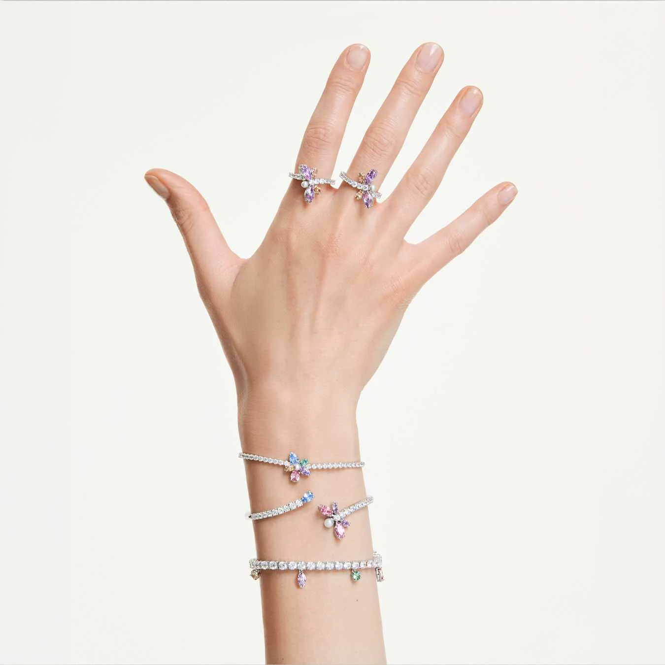 Ariana Grande x Swarovski bracelet Mixed cuts, Flower, Multicolored, Rhodium plated - Image 6