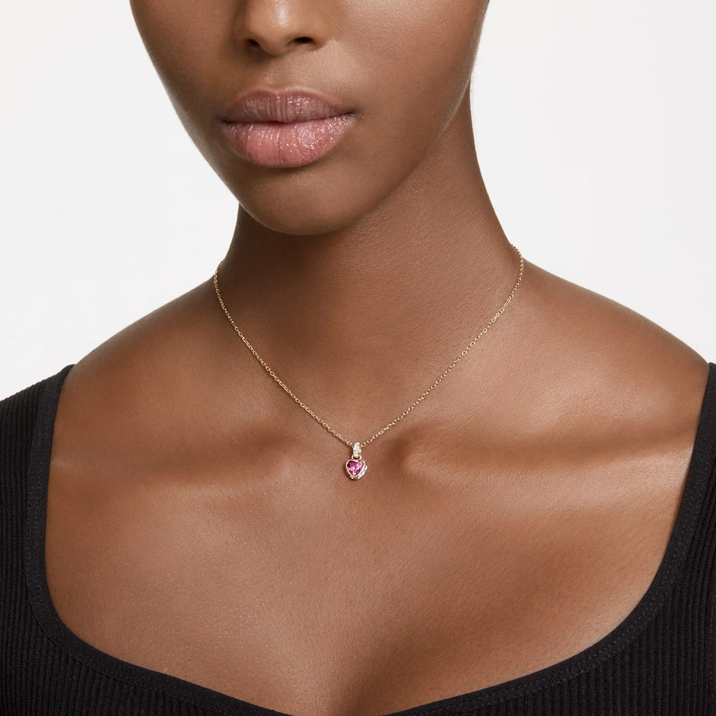 Chroma pendant Heart, Red, Gold-tone plated - Image 5