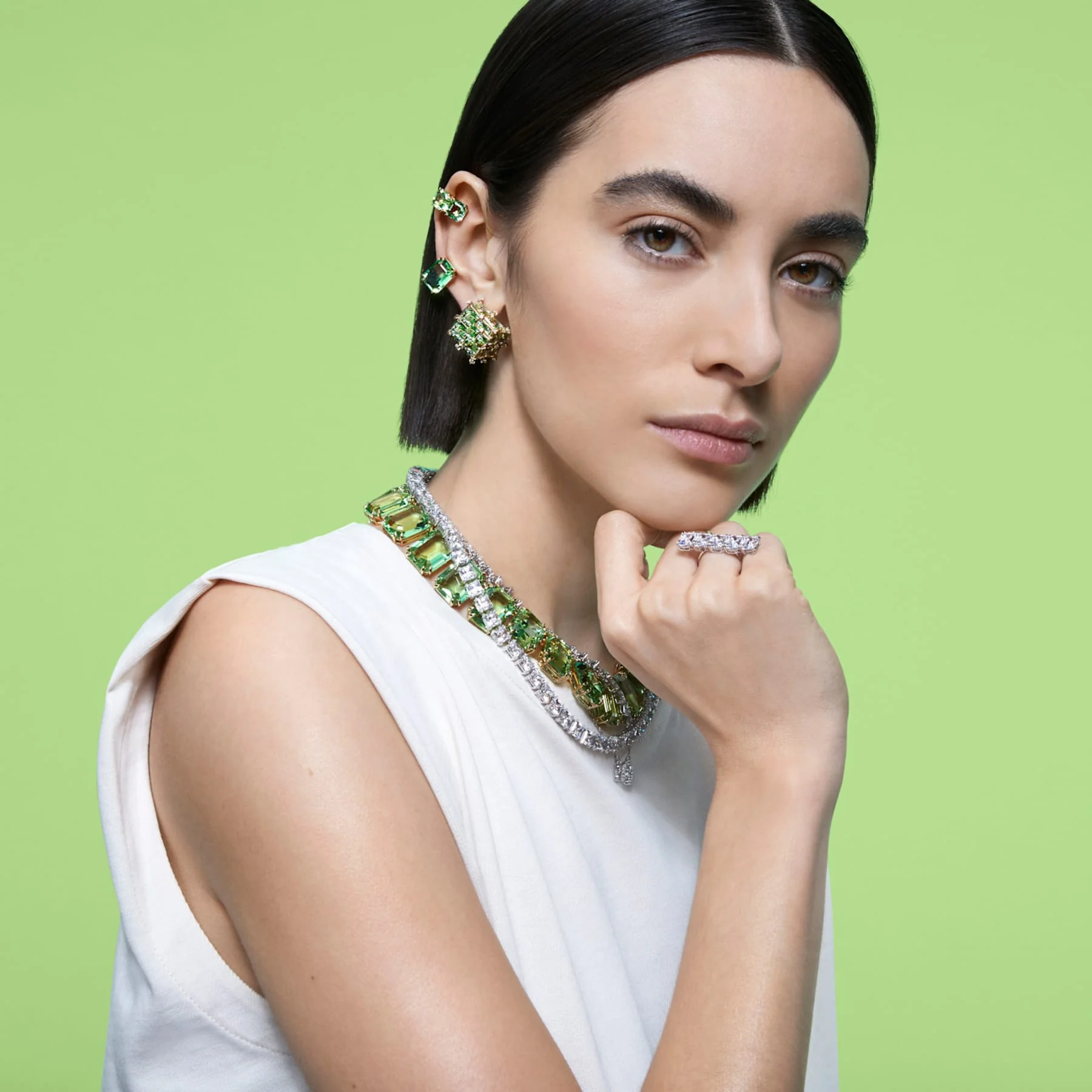 Curiosa stud earring Single, Green, Gold-tone plated - Image 4