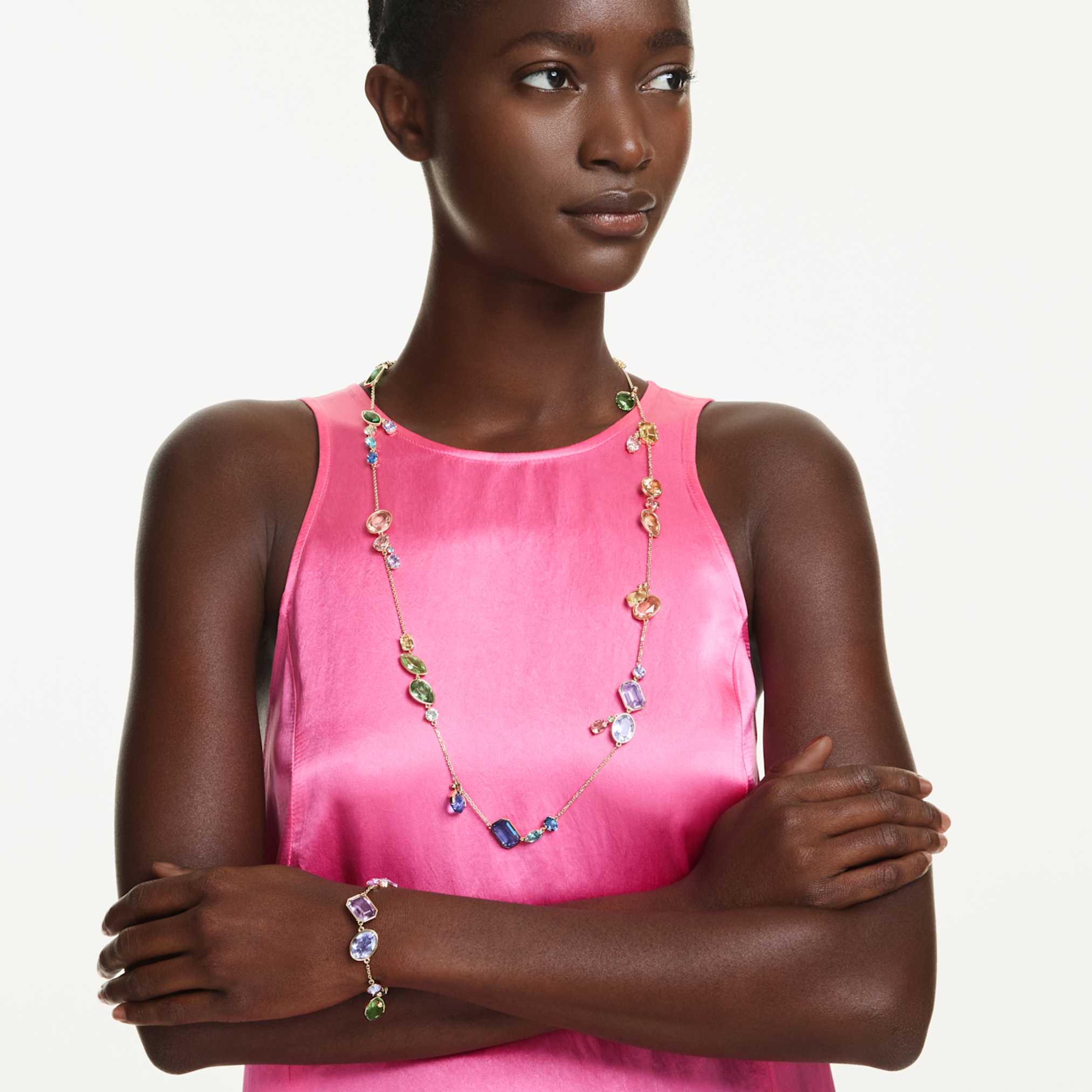 Gema strandage Mixed cuts, Multicolored, Gold-tone plated - Image 5