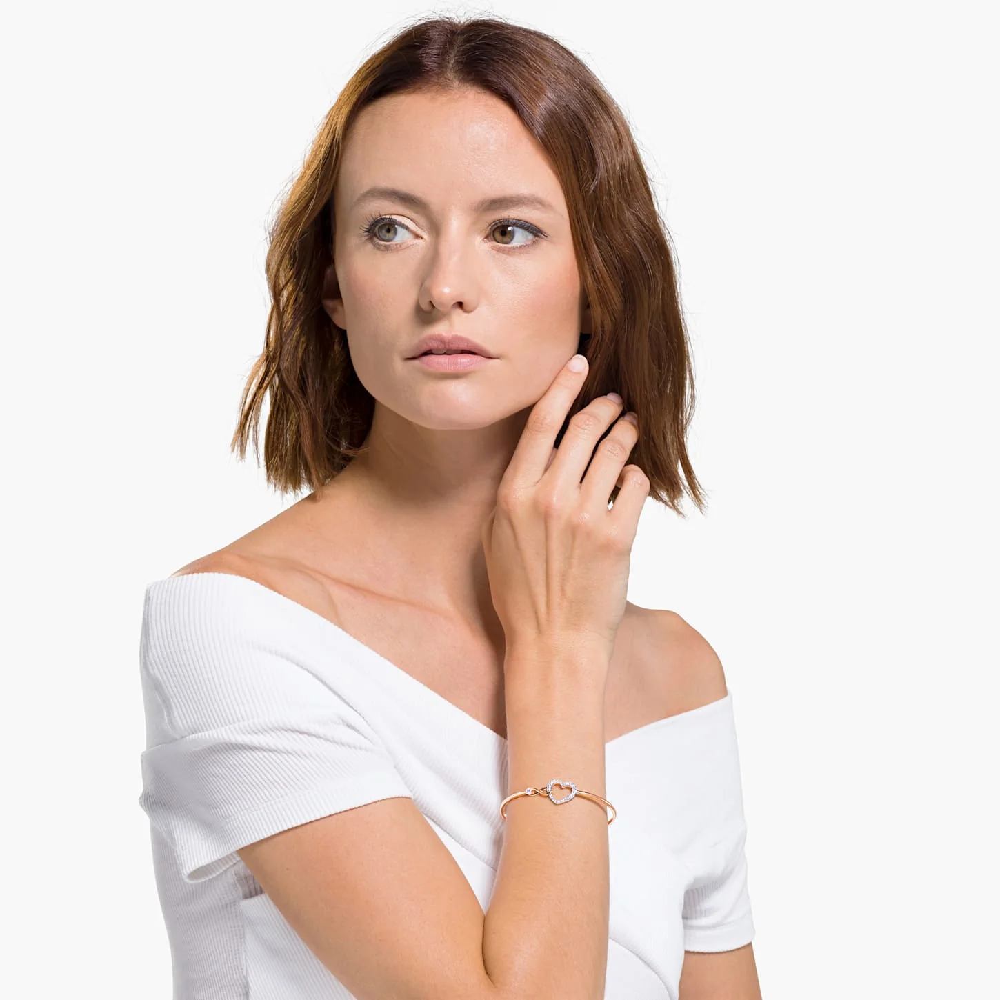Hyperbola bangle Infinity and heart, White, Mixed metal finish - Image 4