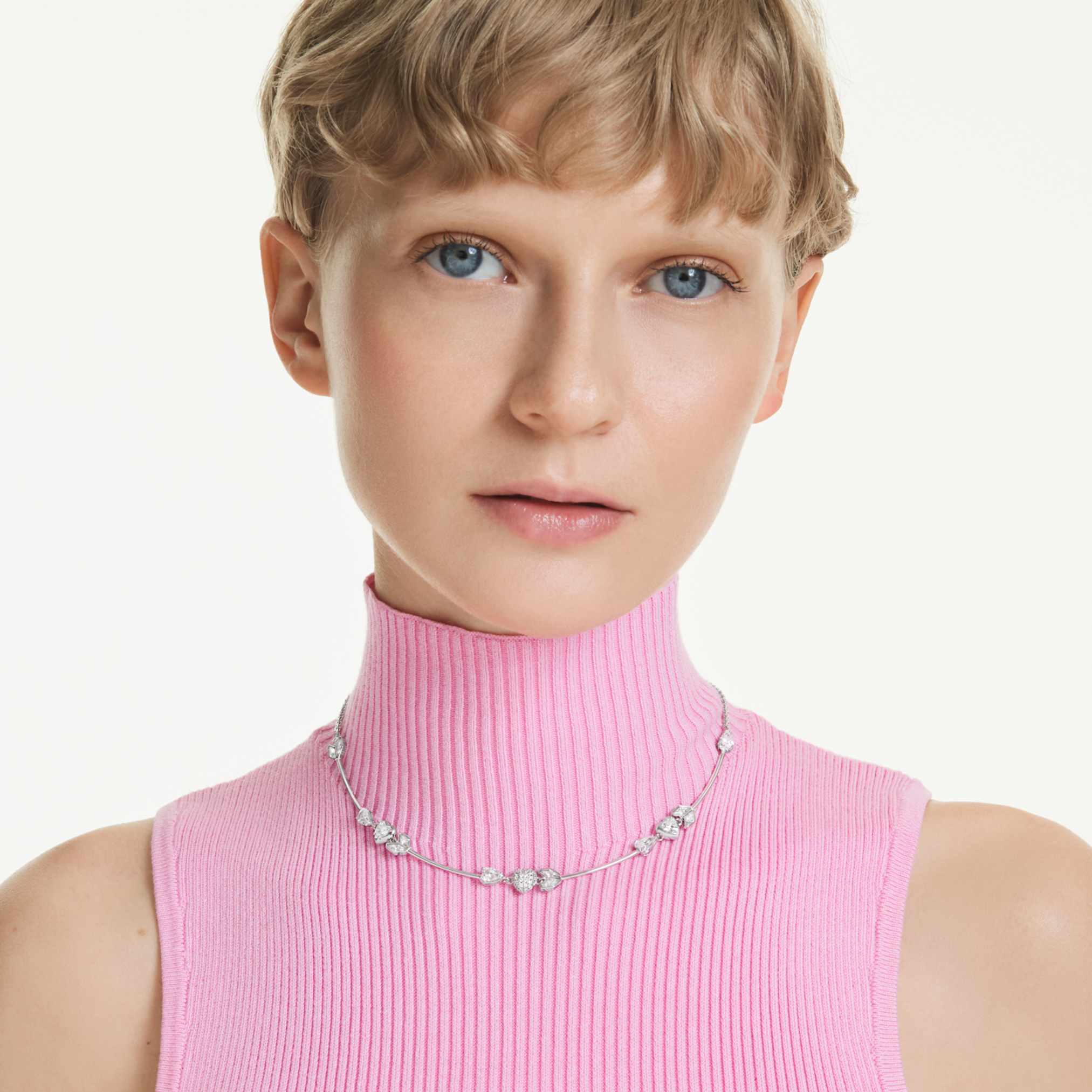 Idyllia necklace Heart with arrow, White, Rhodium plated - Image 6