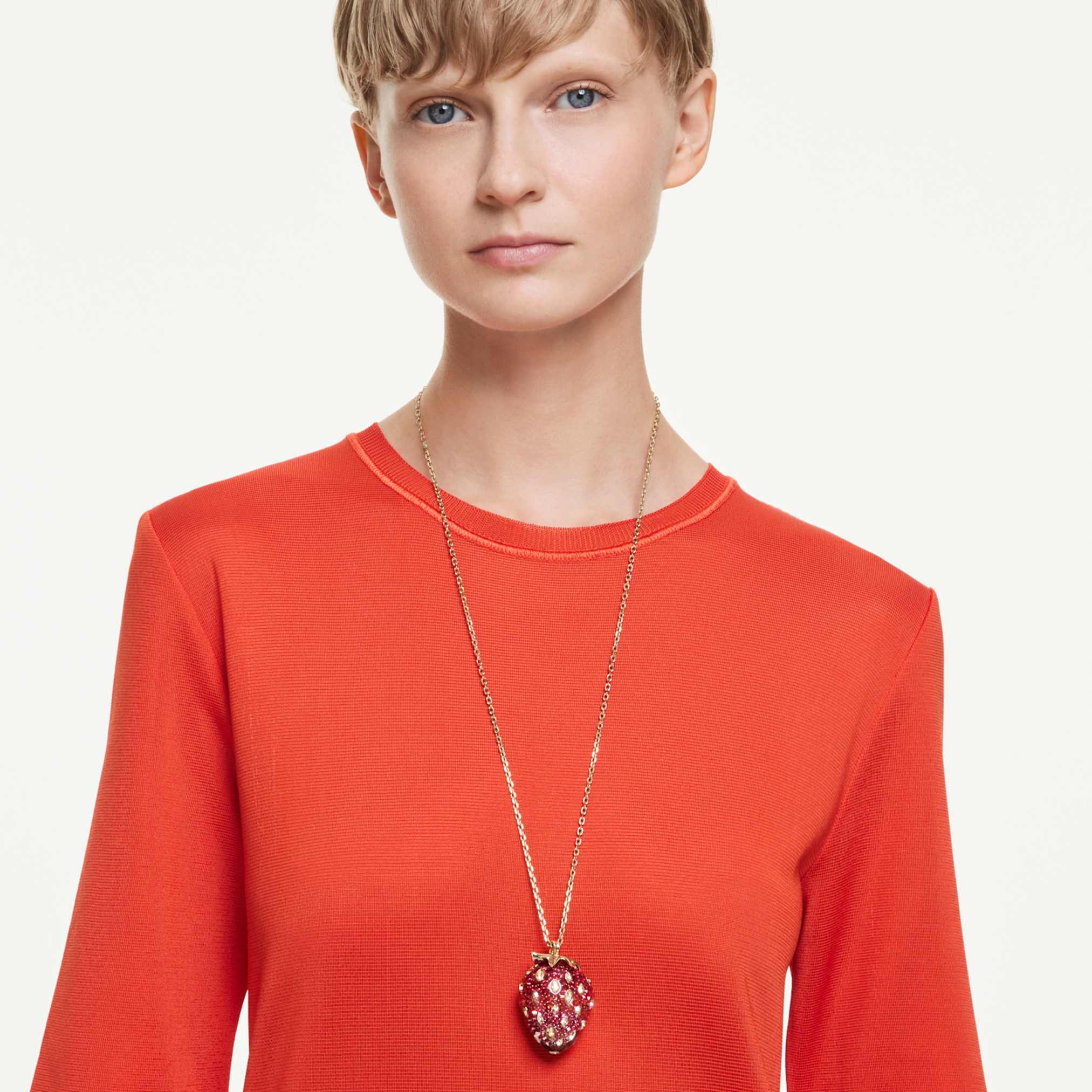 Idyllia pendant Mixed cuts, Strawberry, Red, Gold-tone plated - Image 5