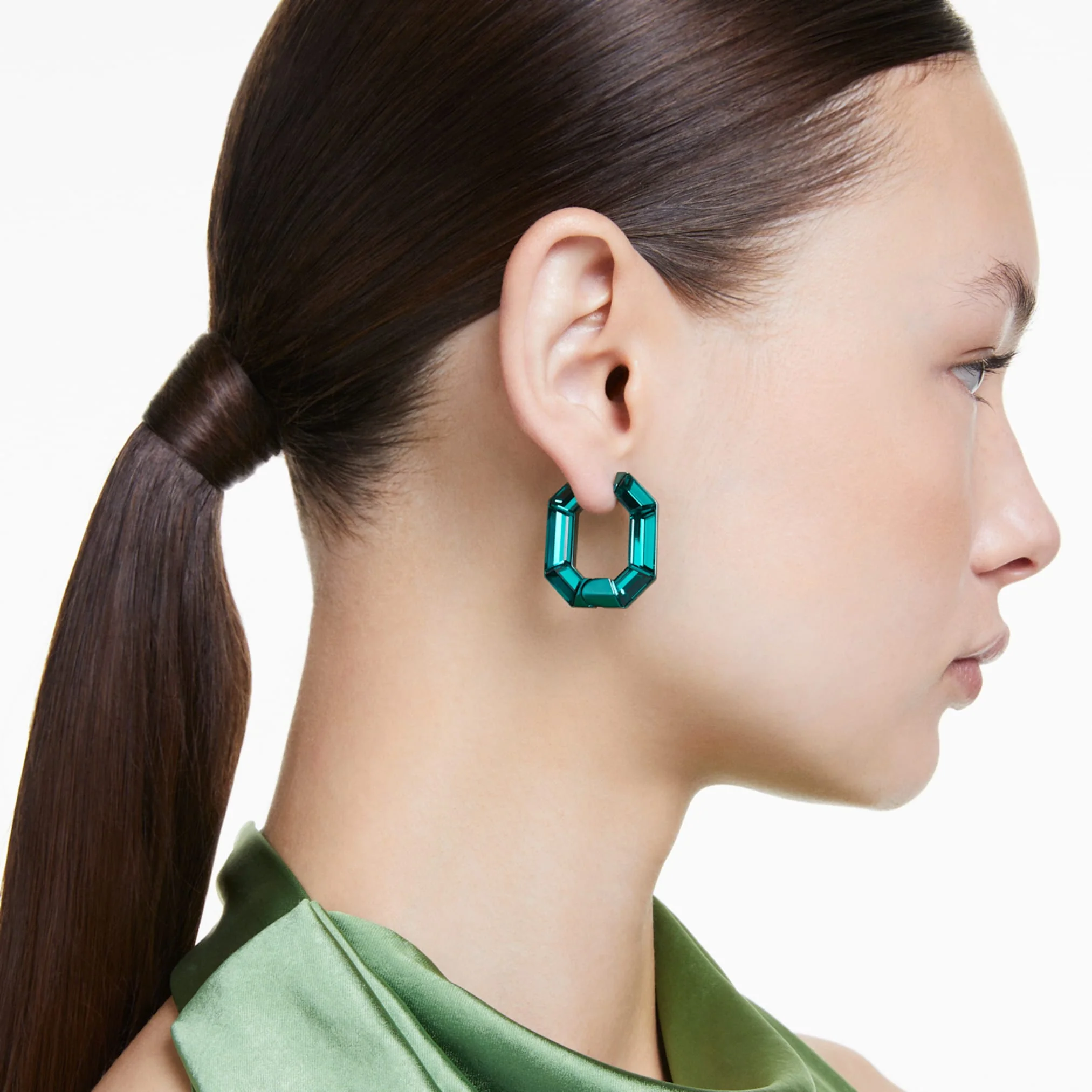 Lucent hoop earrings Octagon shape, Small, Green - Image 2