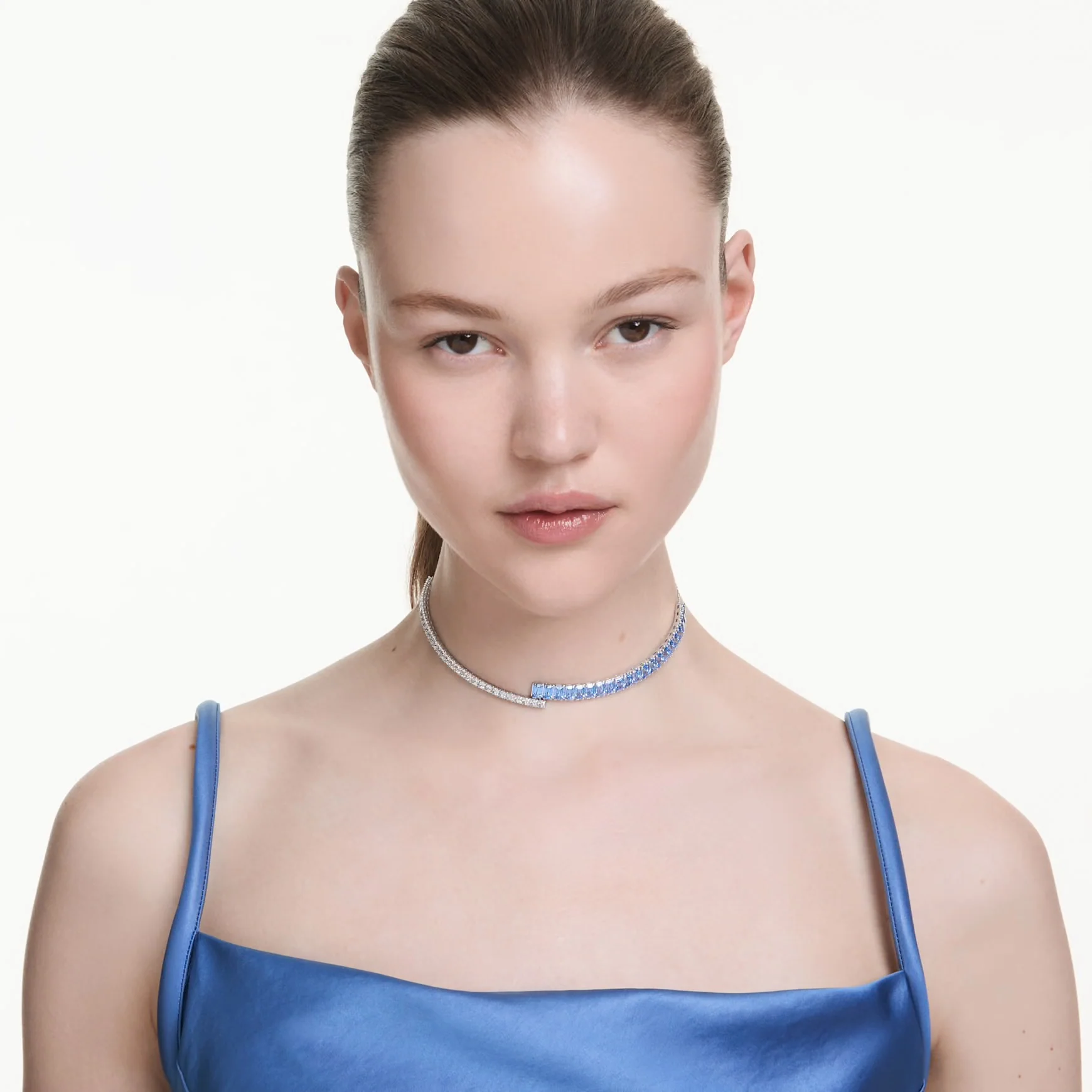 Matrix choker
Mixed cuts, Blue, Rhodium plated - Image 6