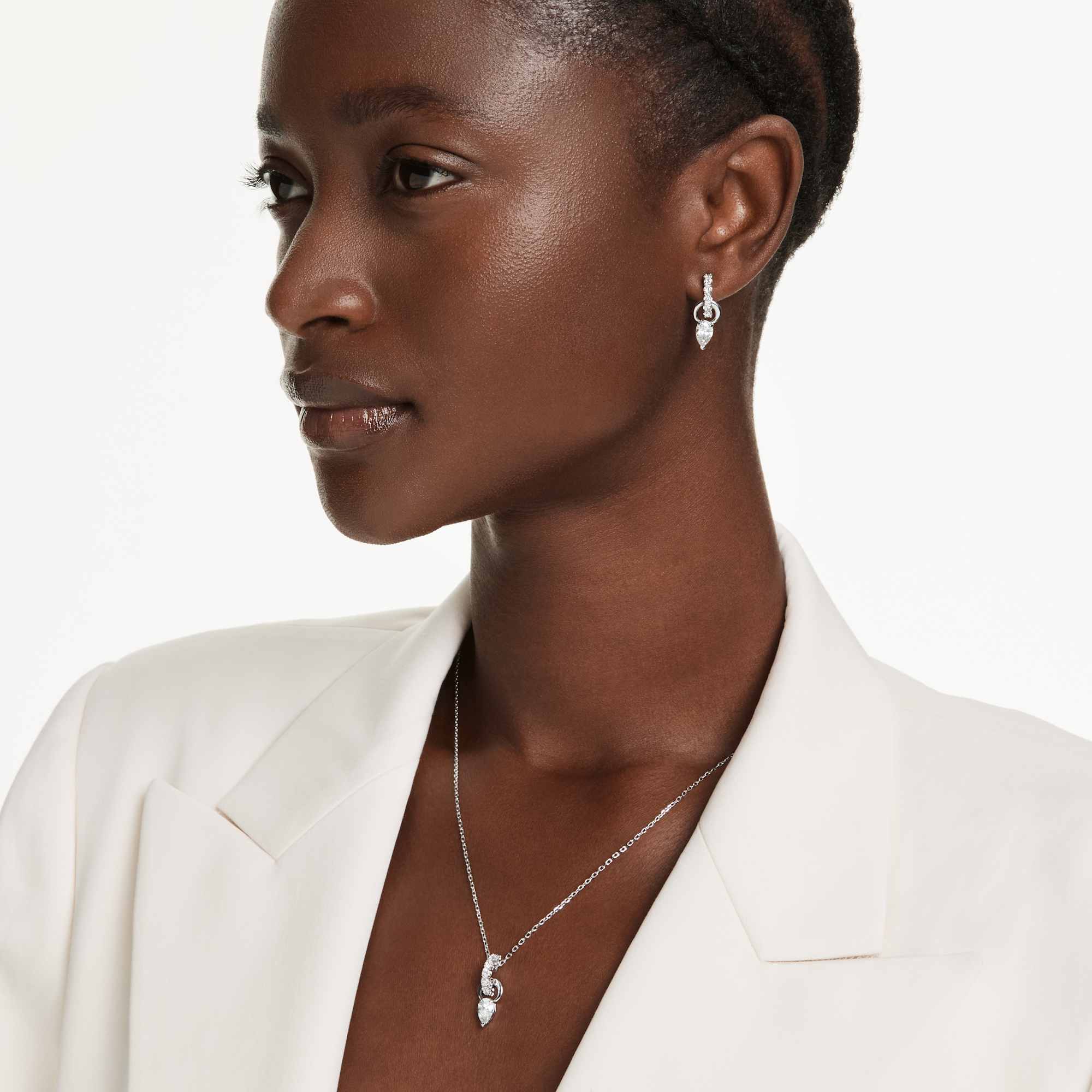 Mesmera set Pear cut, Round cut, White, Rhodium plated - Image 7