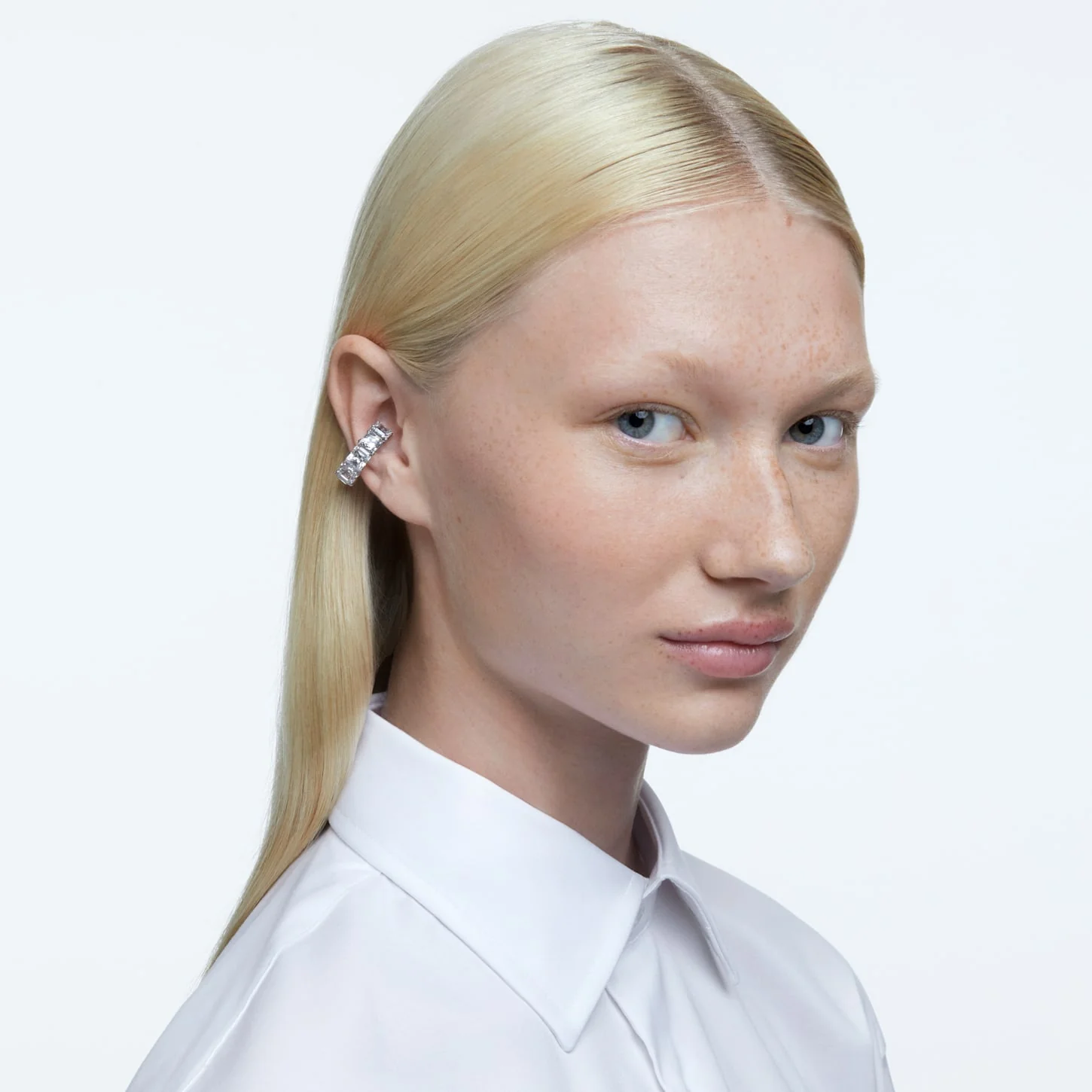 Millenia clip earrings Square cut, White, Rhodium plated - Image 5