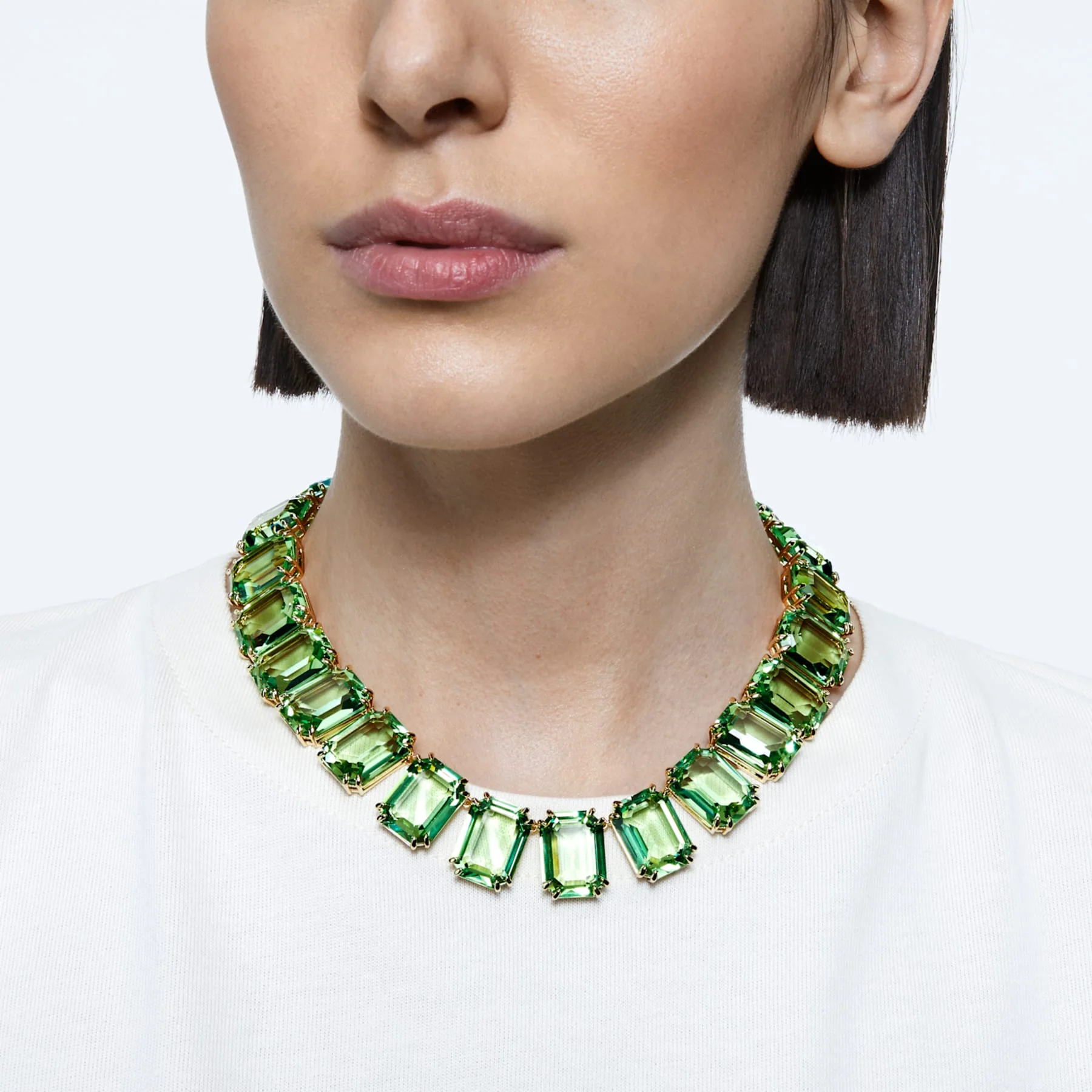 Millenia necklace Octagon cut crystals, Green, Gold-tone plated - Image 3