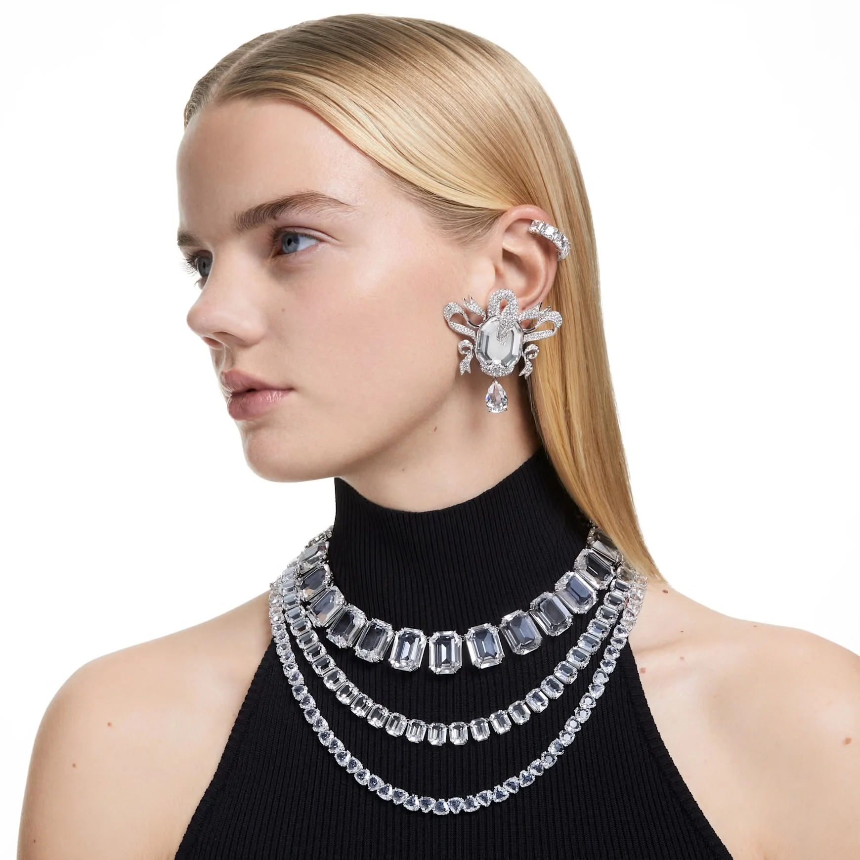 Millenia Tennis necklace
Oversized crystals, Octagon cut, White, Rhodium plated - Image 7