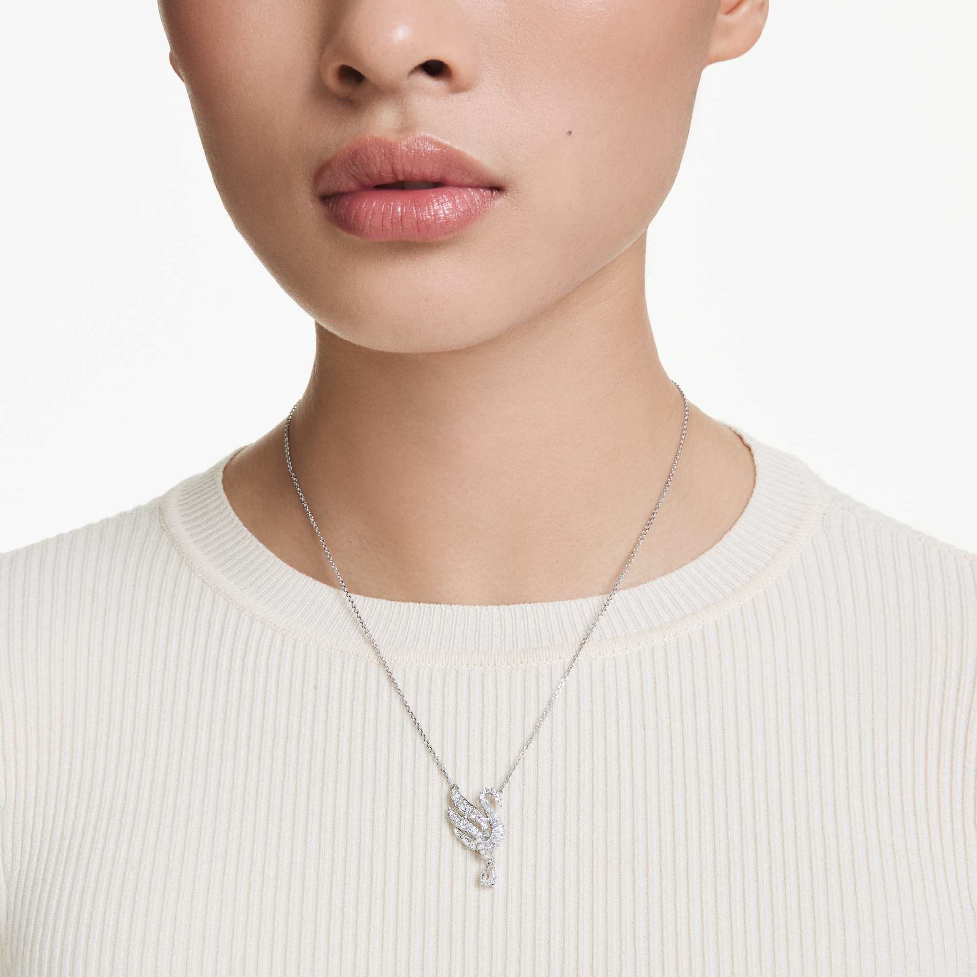 Swan pendant Swan, White, Rhodium plated - Image 6
