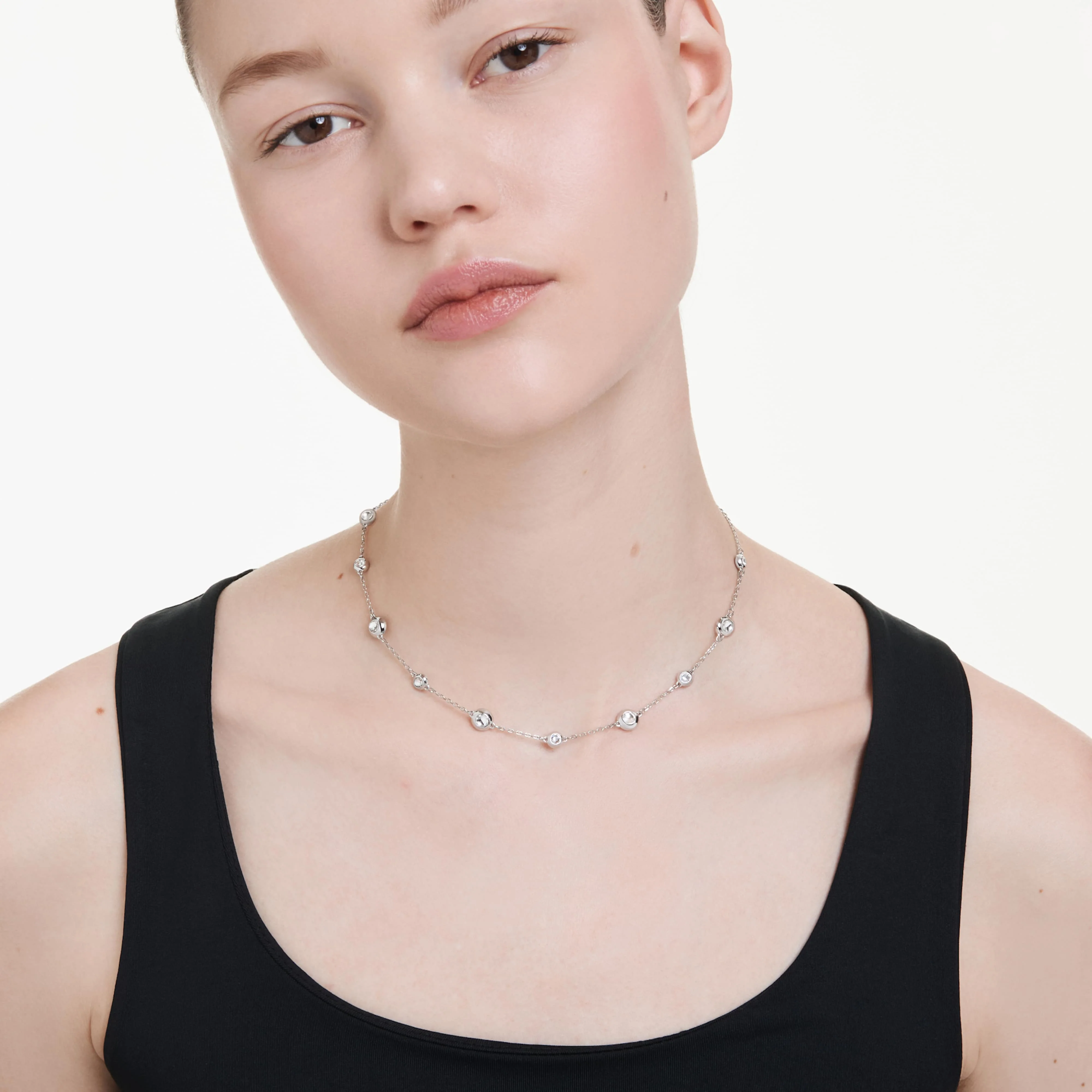 Una Angelic necklace Round cut, Double sided motifs, White, Rhodium plated - Image 9